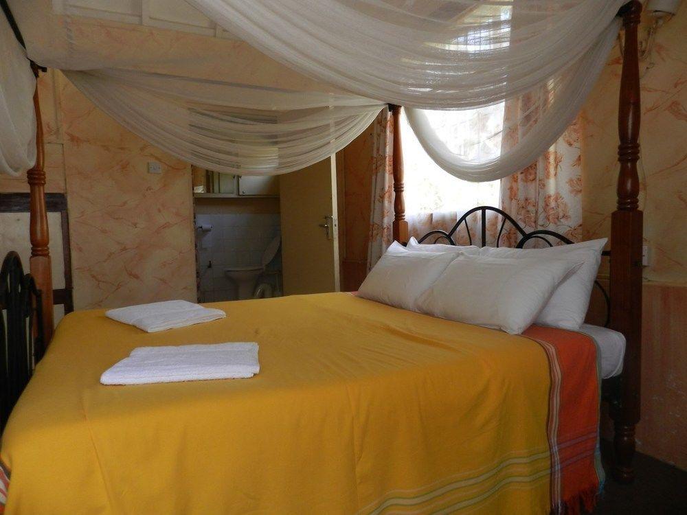 Hibiscus Guest House 奈洛比 外观 照片